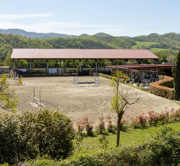 struttura riding club mugello